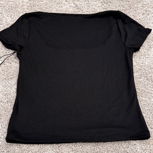 Juniors black short sleeved square neck top. - Picture 2 of 3